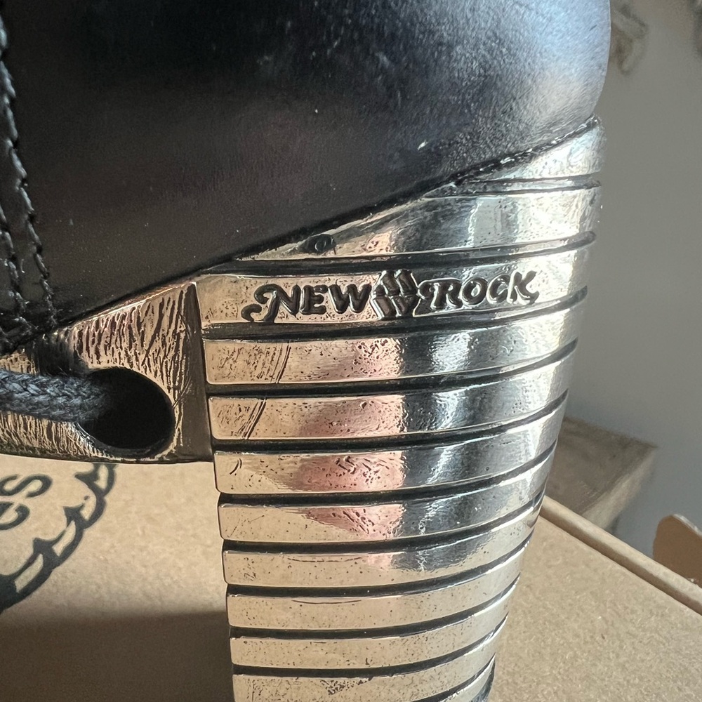 NWT New Rock Black Leather Women's heeled Boots - Picture 5 of 6